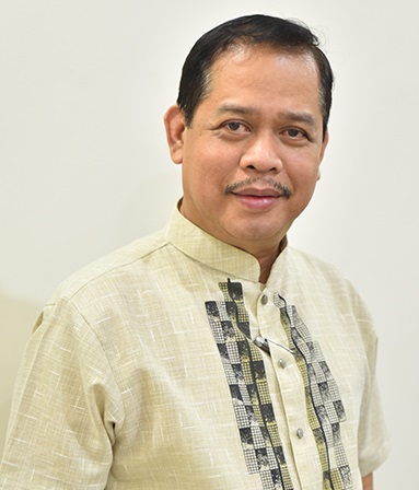 MARIO R. BRIONES, EdD